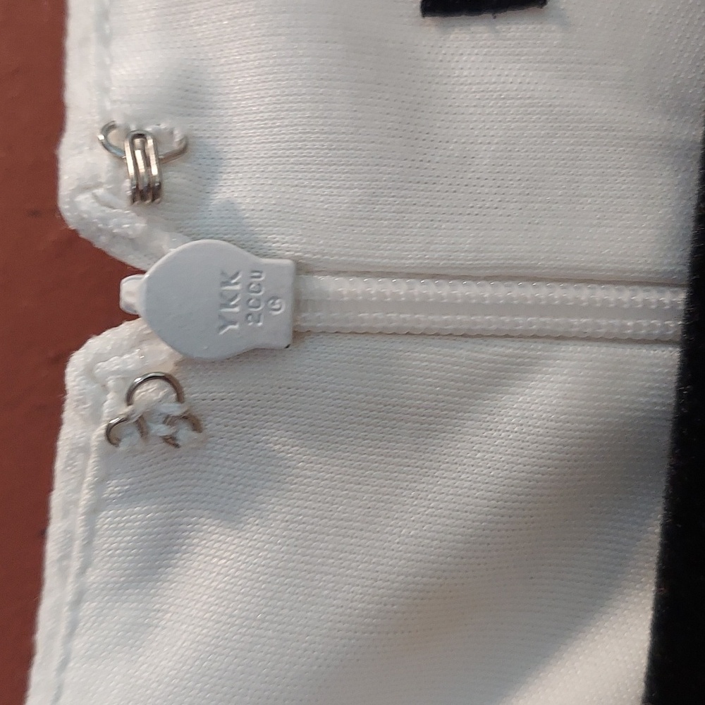 TIANA B. Cream/white textured sleeveless dress sz 8 - Picture 4 of 8